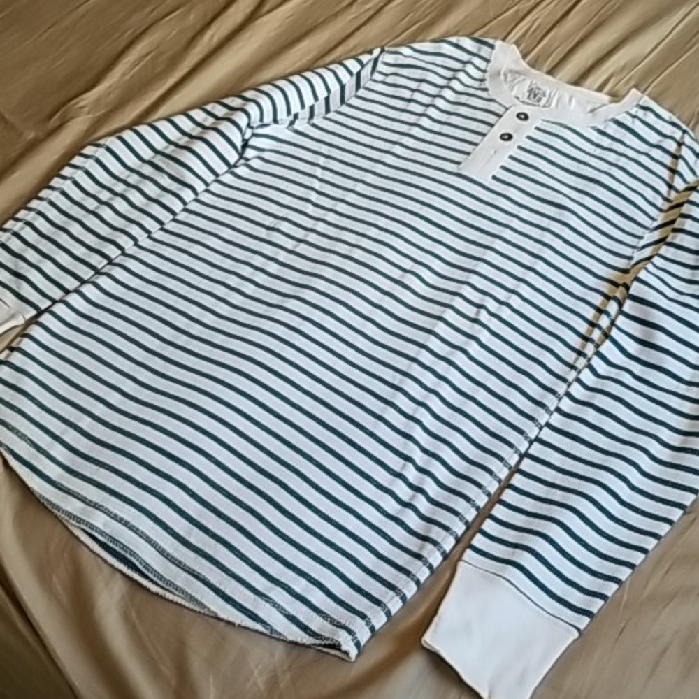 Men's Long Sleeve Striped Shirt
